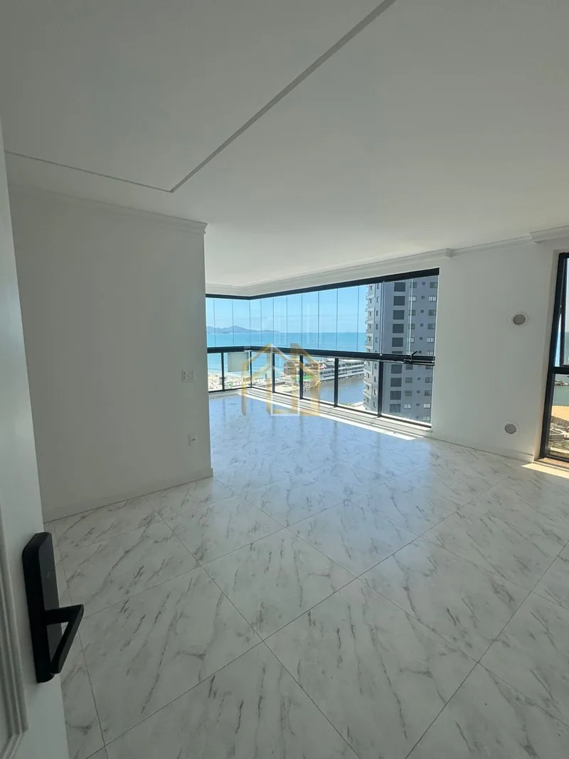 Apartamento 3q em Perequê, Porto Belo SC